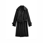Klassischer doppelreihiger Trenchcoat